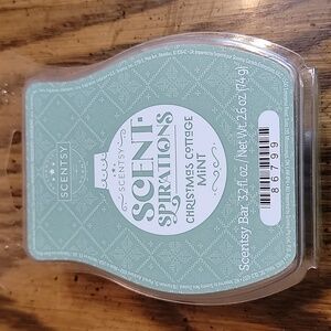 Scentsy Christmas Cottage Mint Wax Bar BRAND NEW